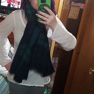 Green & blue plaid blanket scarf